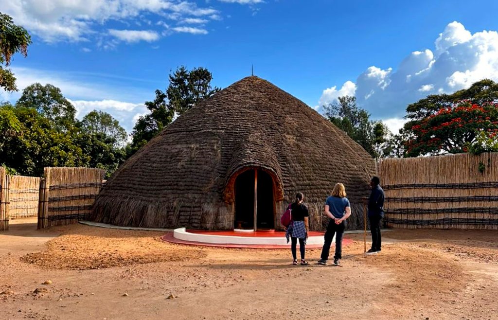 safari-de-15-jours-en-ouganda-et-au-rwanda