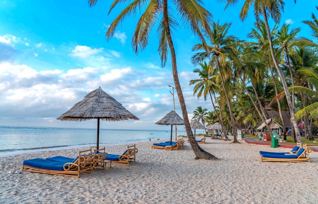 7-jours-de-safari-de-lune-de-miel-dans-la-brousse-et-sur-la-plage